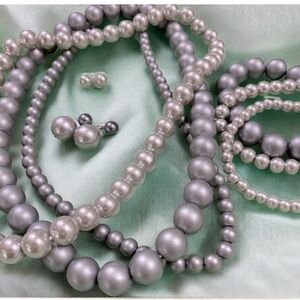 SHADES OF GREY Faux Pearls - jewelry set